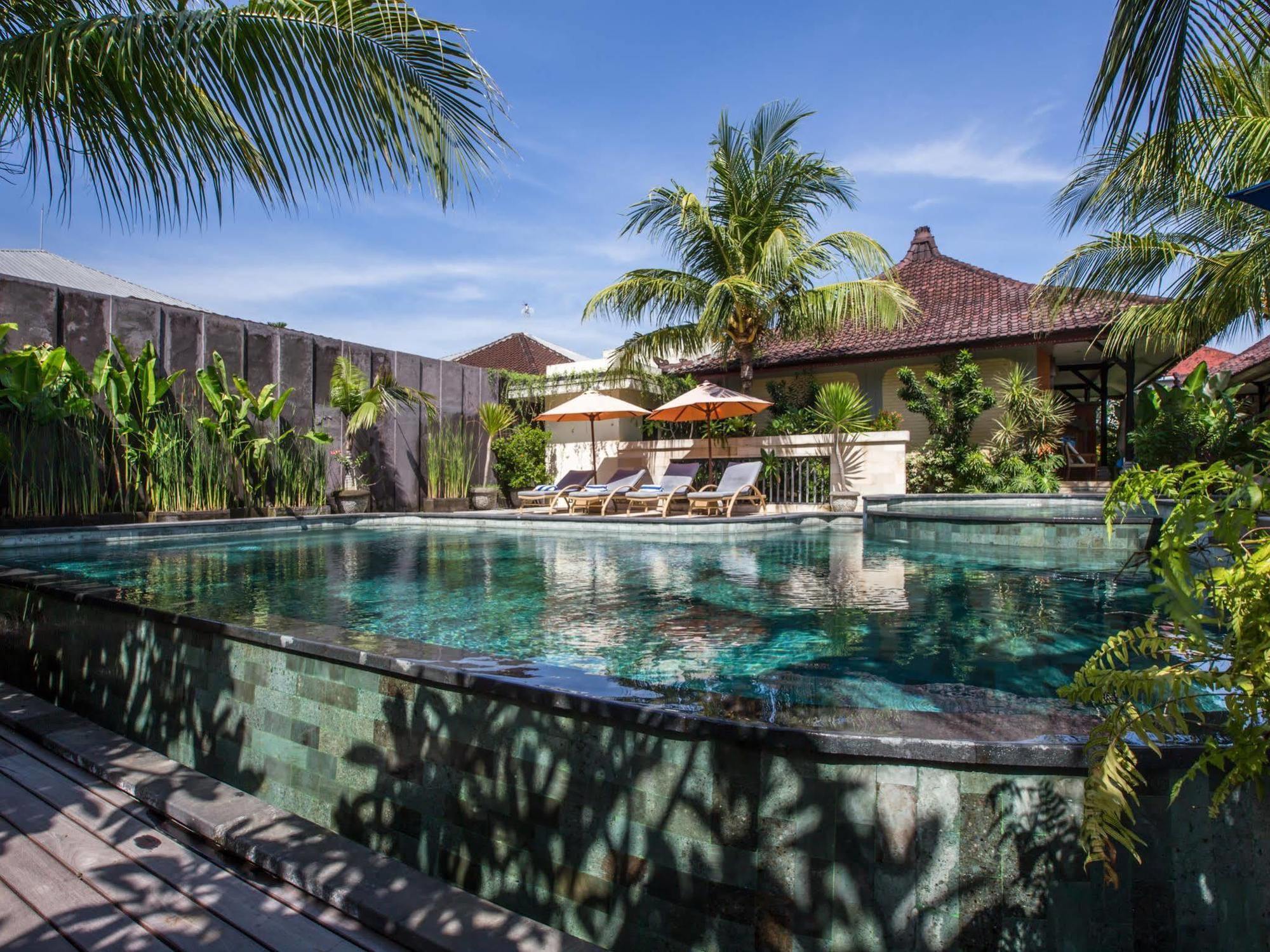 Natya Hotel Tanah Lot Selemadeg Exteriör bild