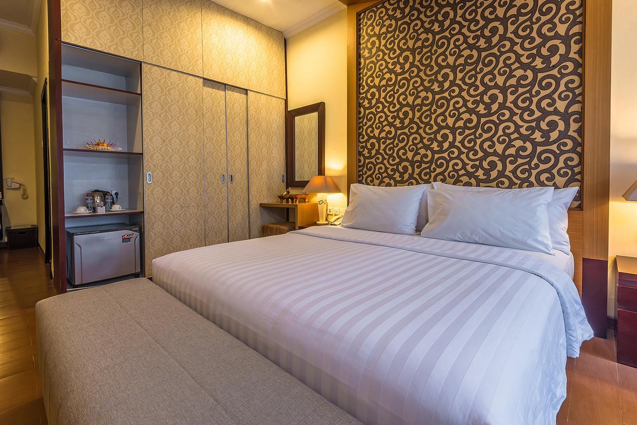 Natya Hotel Tanah Lot Selemadeg Exteriör bild