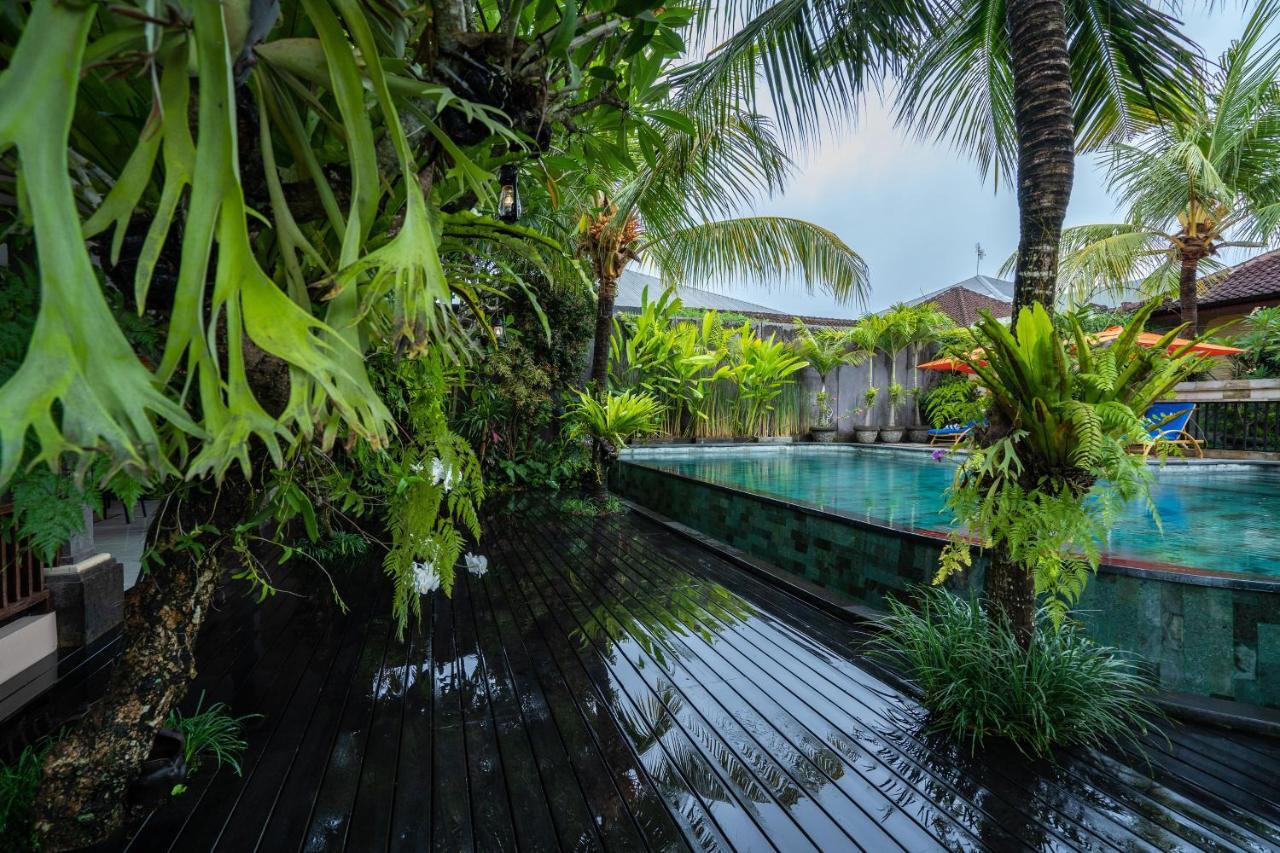 Natya Hotel Tanah Lot Selemadeg Exteriör bild