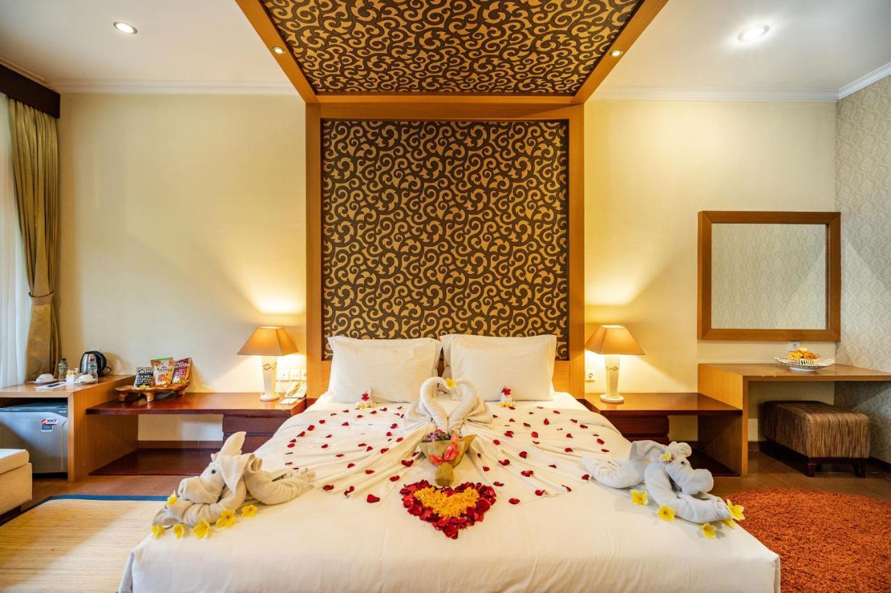 Natya Hotel Tanah Lot Selemadeg Exteriör bild